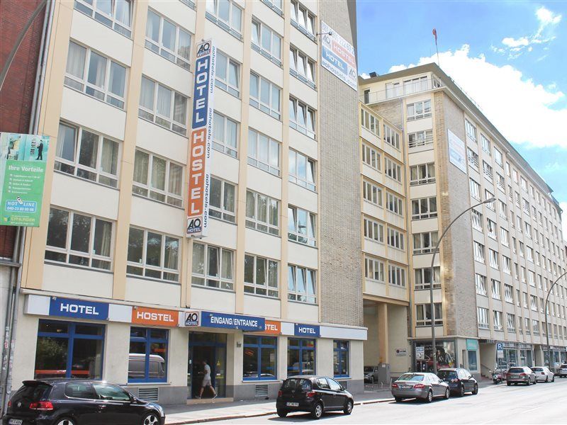 A&O Hamburg City Exterior photo